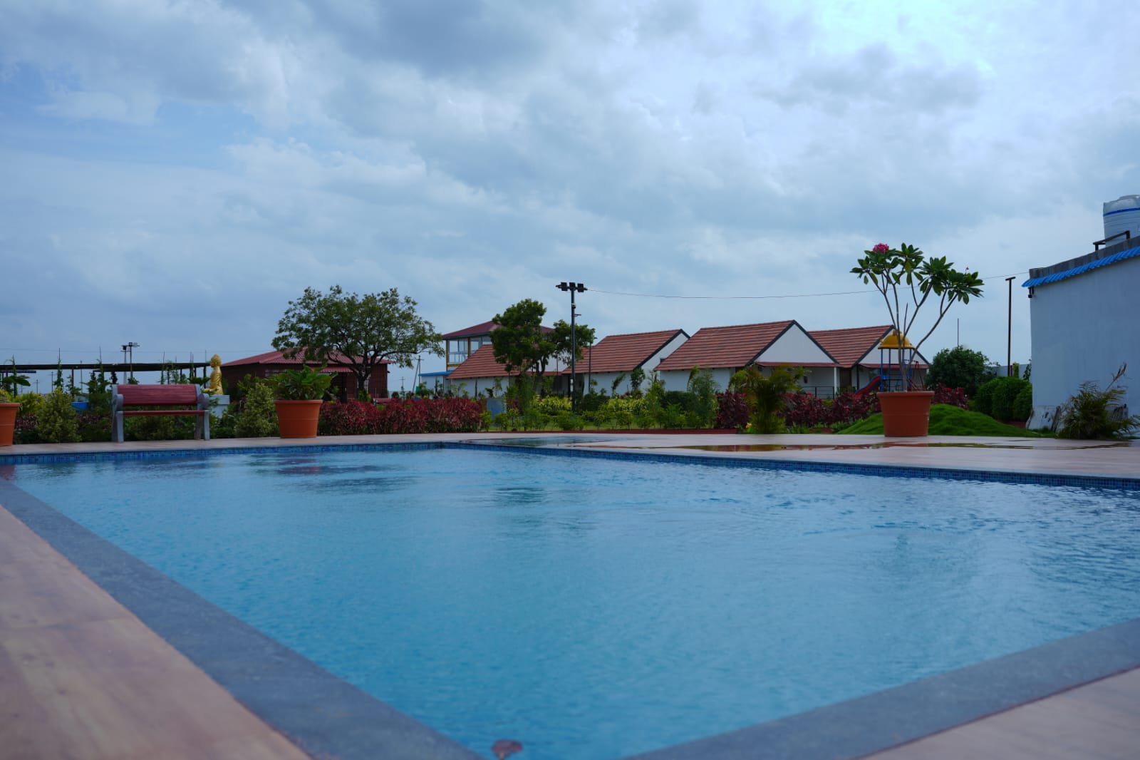 Swimming pool